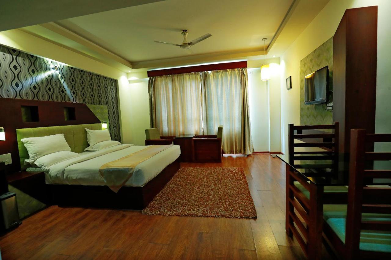Gokulam Park Munnar Hotel Ngoại thất bức ảnh